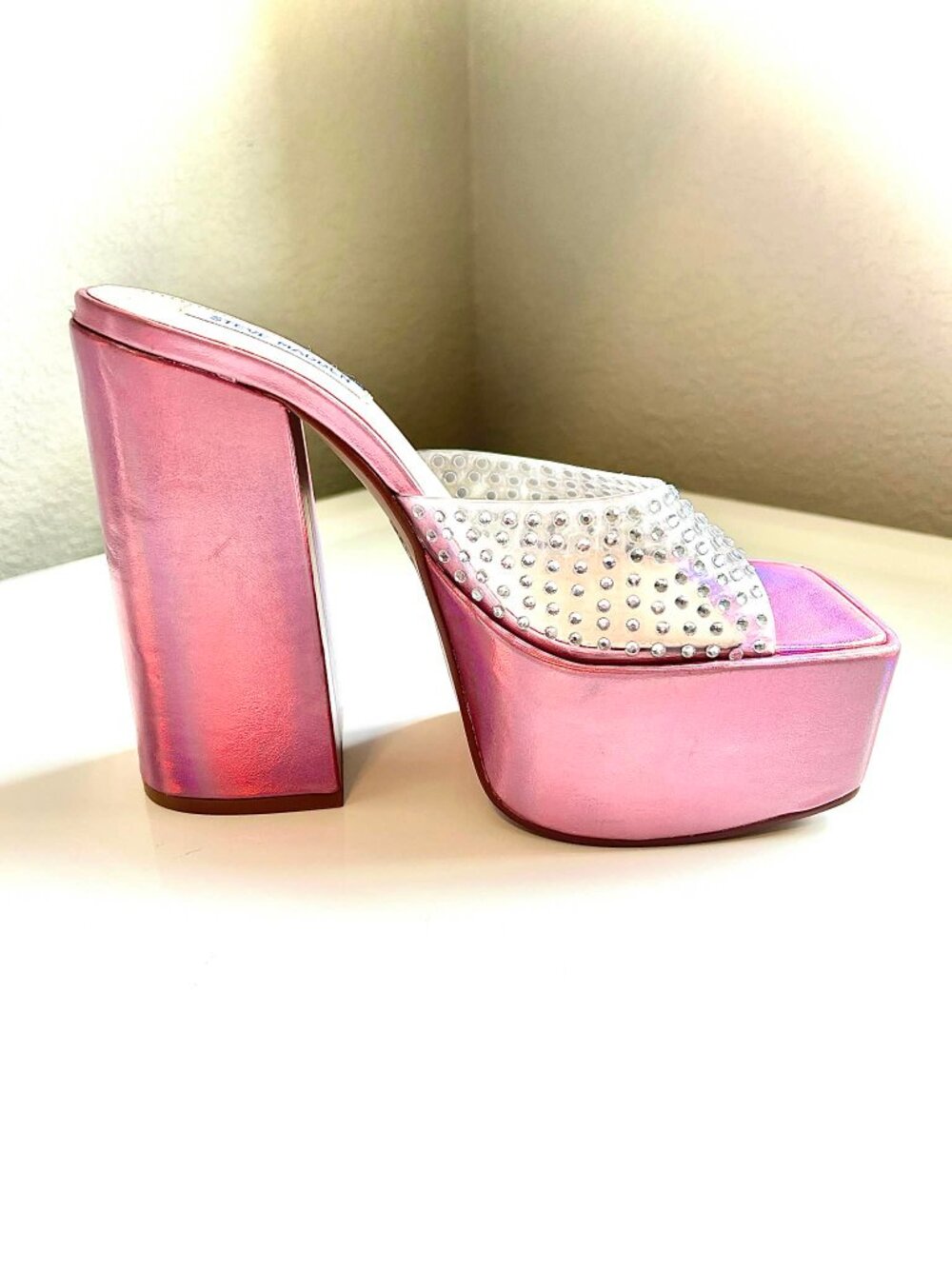 New STEVE MADDEN Ruby Iridescent Jeweled Platform Heeled Sandal Mule 9.5
